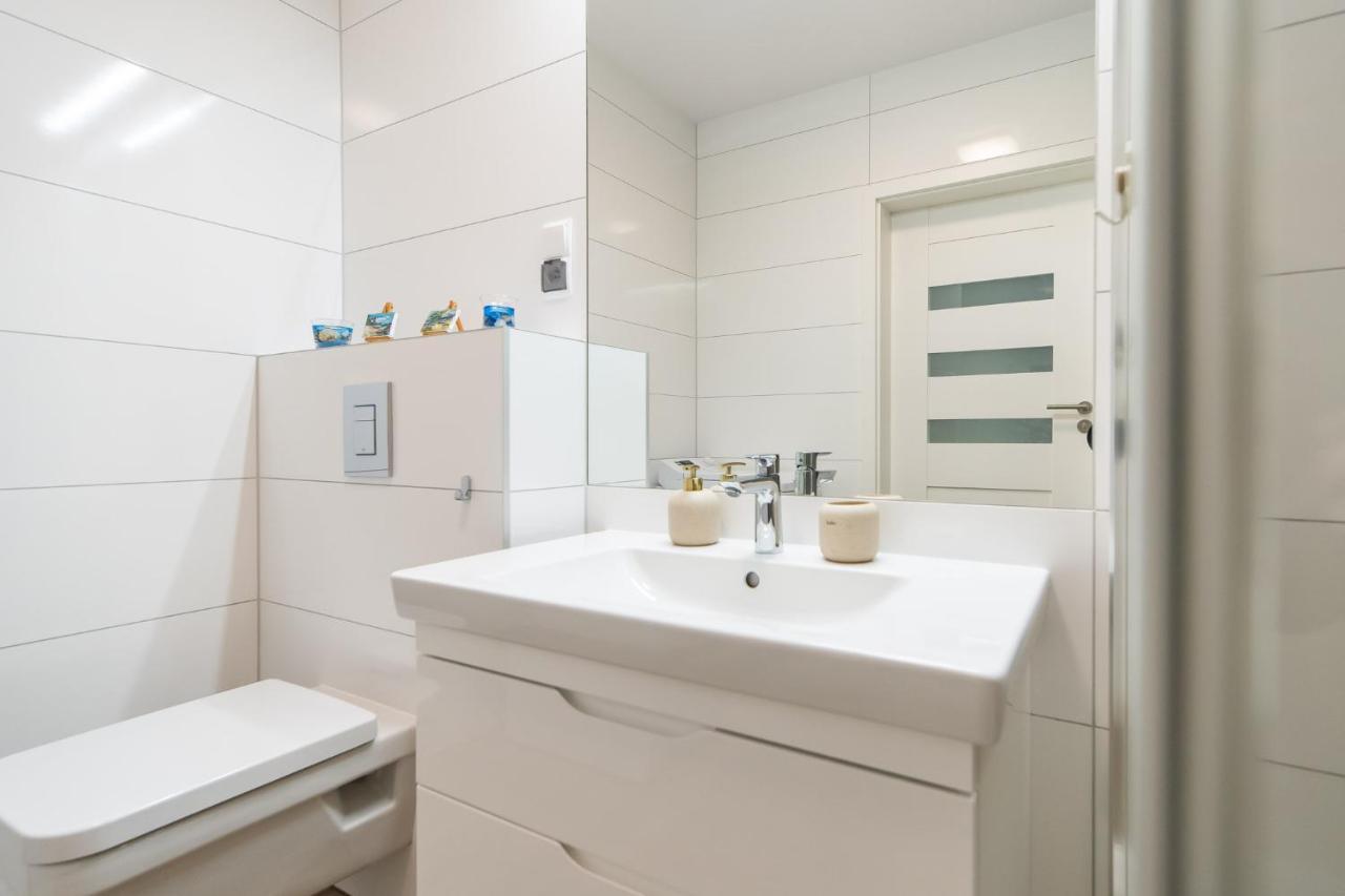Apartamenty Fenomen - Baltic, Nadmorskie Tarasy, Free Parking, Swimming Pool, Sauna And Other! Колобжег Екстер'єр фото